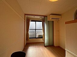 レオパレスルミエール西台 2階1Kのリビング/ダイニング