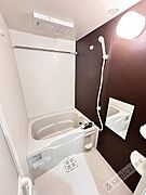 浴室乾燥機完備です。雨の日も快適に