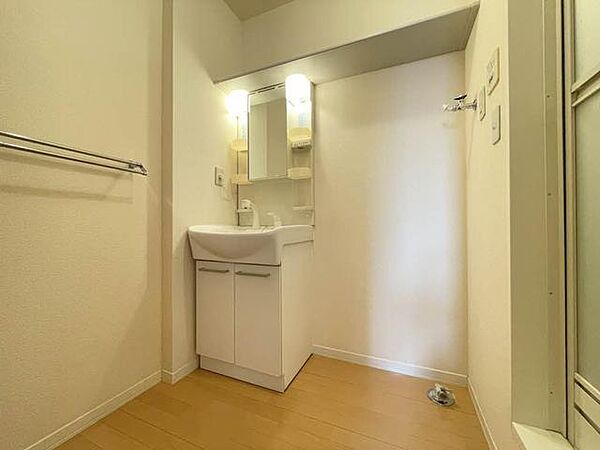 apartment 岩手県奥州市江刺八日町２丁目2-10
江刺八日町の賃貸情報を見る
物件地図