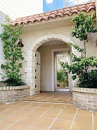 6 / 17