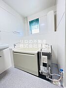 窓があり、通気性の良いバスです♪