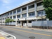 川崎市立稲田中学校 709m