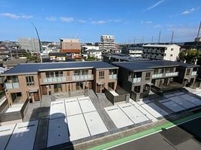 外観：外観・土地