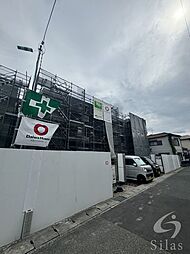 4 / 10