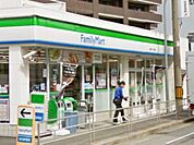 ファミリーマート大淀北一丁目店 300m
