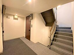 すべての居住空間を建物内部に内包し、雨風の影響を受けることのない上質空間を実現させた『ホテルライクシャーメゾン』
