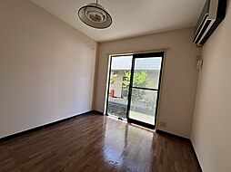 グリーンウッドII 105 1階1Kのリビング/ダイニング