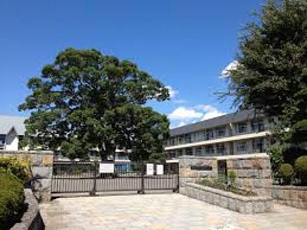 画像6:相模原市立新磯小学校 883m