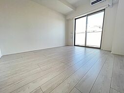 メイクスデザイン東十条 5階1Kのリビング/ダイニング