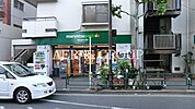 マルエツプチ西新宿三丁目店 336m
