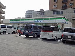 ファミリーマート浦安北栄四丁目店 500m