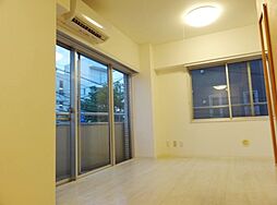 モア南品川 2階ワンルームのリビング/ダイニング