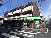 ファミリーマート 戸越六丁目店 193m