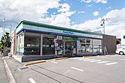 ファミリーマート東大和向原店 325m