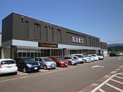 蔦屋書店長岡花園店 878m