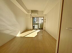 セレニテ神戸元町 704 7階1Kのリビング/ダイニング