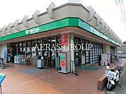 サミットストア江原町店 581m