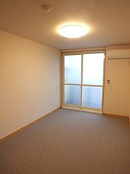 レオパレスサンヴィレッジ 4階1Kのリビング/ダイニング