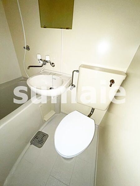画像9:シンプルなトイレです。