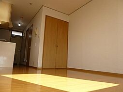 ローゼンハイム 2階1Kのリビング/ダイニング