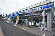 スリーエフ府中是政6丁目店 648m