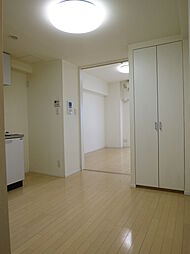 オーキッドレジデンス蔵前2 201 2階1DKのリビング/ダイニング