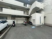 敷地内/建物