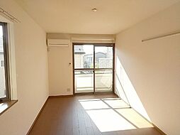 メイフラット 2階1Kのリビング/ダイニング