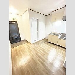 サンライズホーラム 1階1DKのリビング/ダイニング