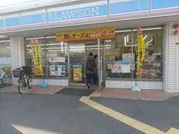 画像16:ローソン大阪経大北店 506m