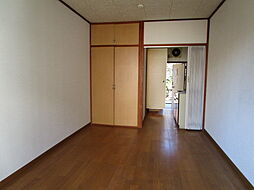 レイクサイドヒル 102 1階1Kのリビング/ダイニング