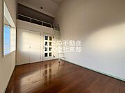 天井高の開放感が気持ちいいロフト付きのお部屋です☆