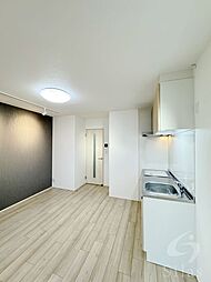 JR福知山線 伊丹駅 徒歩11分の賃貸アパート 1階1DKのリビング/ダイニング