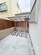 敷地内/建物