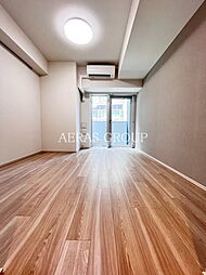 ドゥーエ板橋区役所前 702 7階1Kのリビング/ダイニング