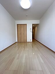 ブリエアージュ 204 2階ワンルームのリビング/ダイニング