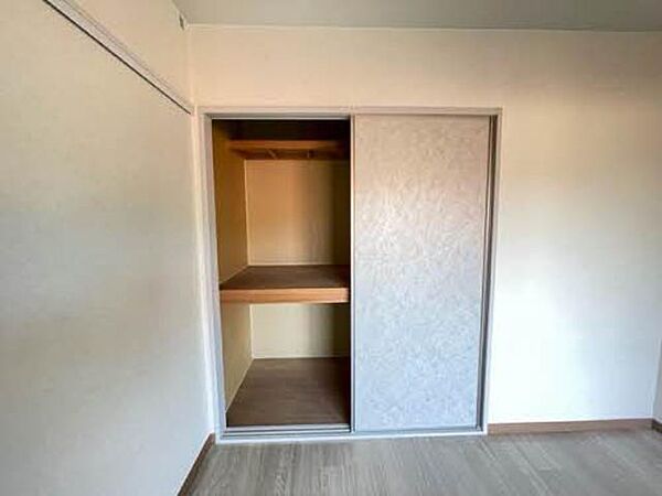 apartment 福島県伊達郡川俣町字新中町64
新中町の賃貸情報を見る
物件地図