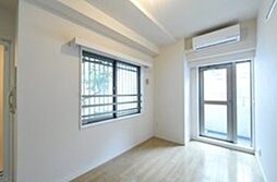 東京メトロ有楽町線 新富町駅 徒歩6分の賃貸マンション 4階1Kのリビング/ダイニング