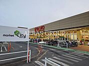 ヤオコー 北入曽店 682m