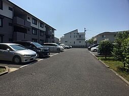 6 / 17