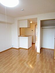 グランヒルズ 3階ワンルームのリビング/ダイニング