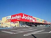 ジョーシン外環柏原店 677m