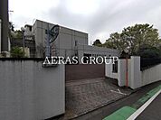 聖ドミニコ学園幼稚園 373m