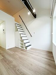 ハーミットクラブハウスAlesia長津田 2階ワンルームのリビング/ダイニング