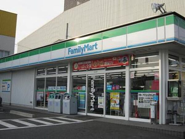 画像10:ファミリーマート北加賀屋店 604m