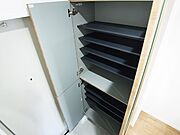 シューズボックス