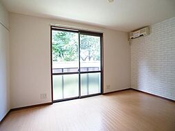 パステルガーデン 1階1Kのリビング/ダイニング