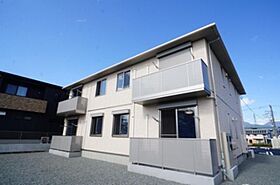 ベル　ハイム 00202 ｜ 山梨県甲斐市龍地2117-2（賃貸アパート3LDK・1階・76.28㎡） その1