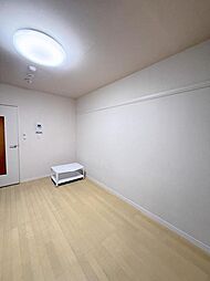 レオネクストアシュ 2階ワンルームのリビング/ダイニング