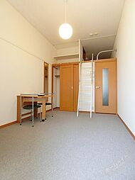 レオパレスレグルス 306 3階1Kのリビング/ダイニング